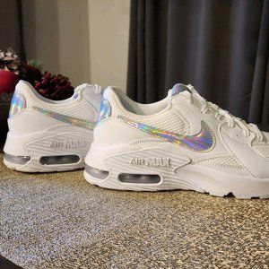 NEW Nike Air Max Excee White/Silver Women's size 9